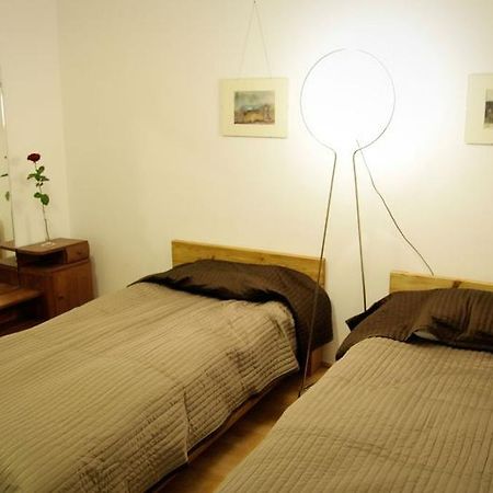 Apartment4You - Solidarnosci Warsaw Luaran gambar